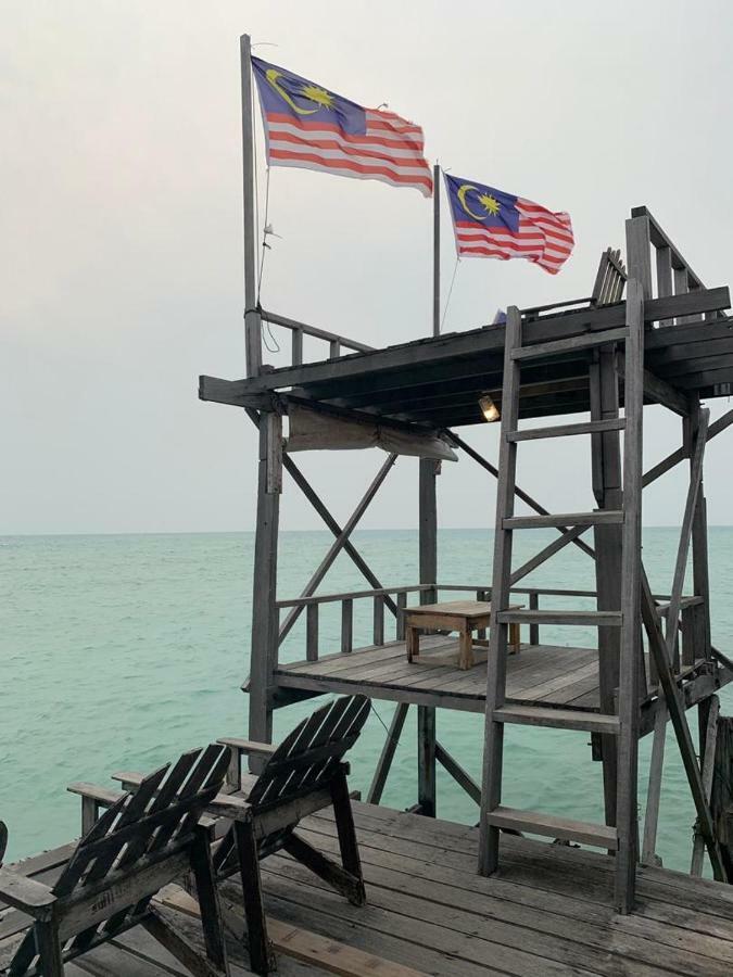 Spheredivers Scuba & Leisure Mabul Island Buitenkant foto